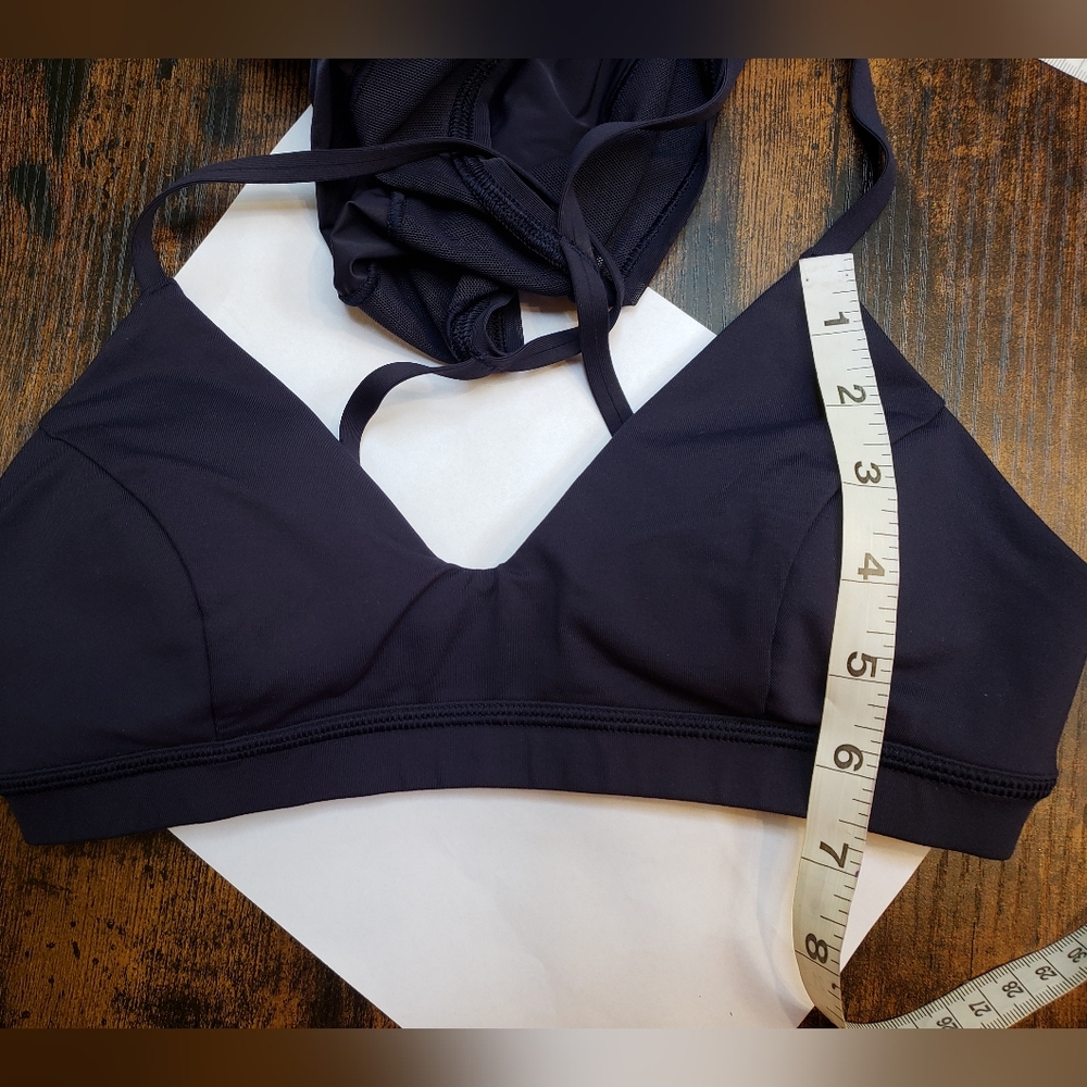 Lululemon Fresh In Mesh, Built In Sportsbra, Mesh Panel, Muscle Tank - Picture 4 of 14